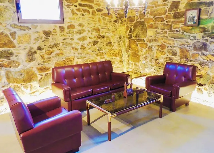 Casa De Ribeira Sacra Tatil Evi *